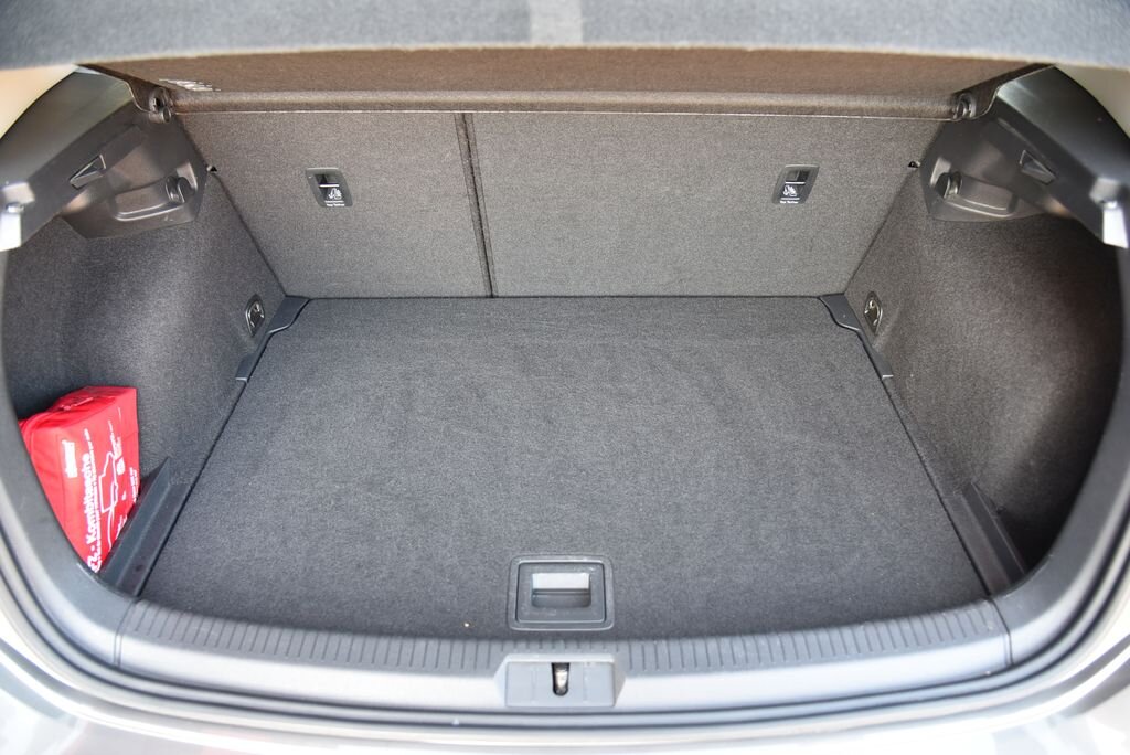 Volkswagen Golf Hatchback 1,2 l 77 kw