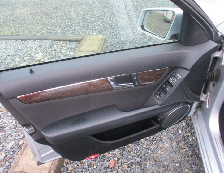 Mercedes-Benz Třídy C 18