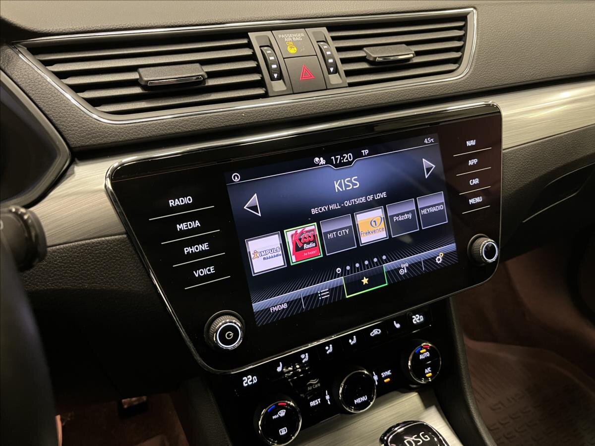 Škoda Superb Kombi 1,5 l 110 kw