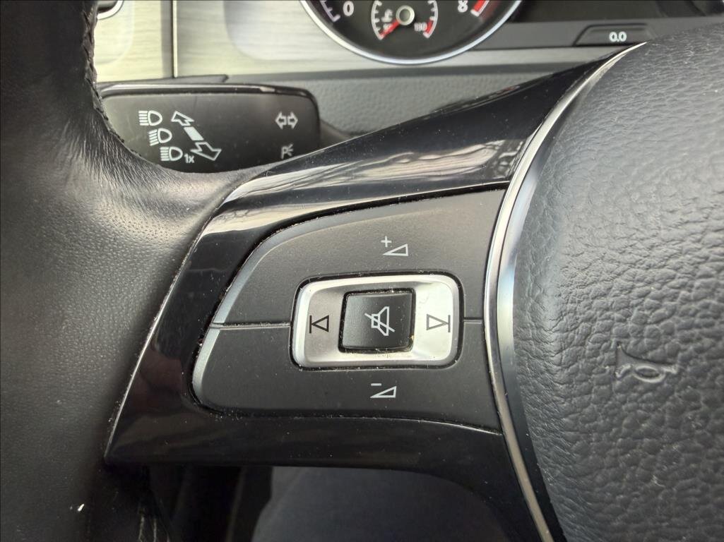 Volkswagen Golf Kombi 1,4 l 90 kw