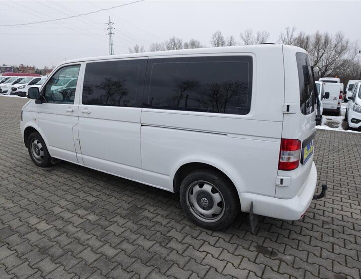 Volkswagen Caravelle Ostatní 2,0 l 132 kw
