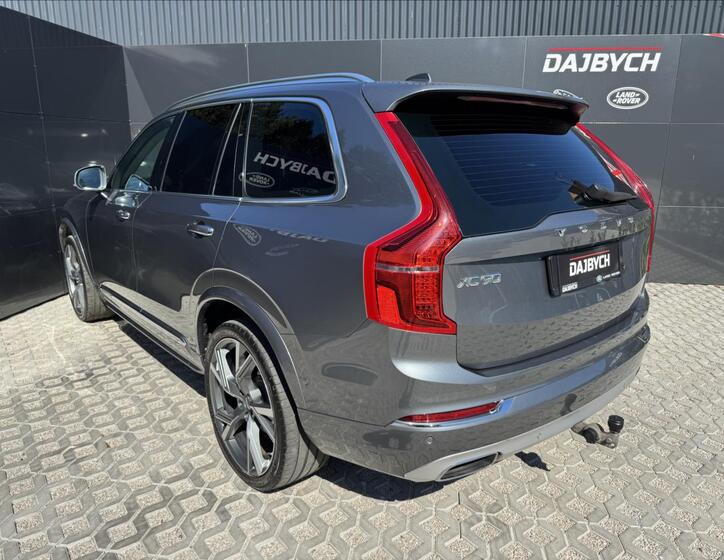 Volvo XC90 6