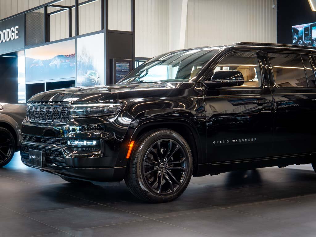 Jeep Grand Wagoneer SUV 6,4 l 351 kw