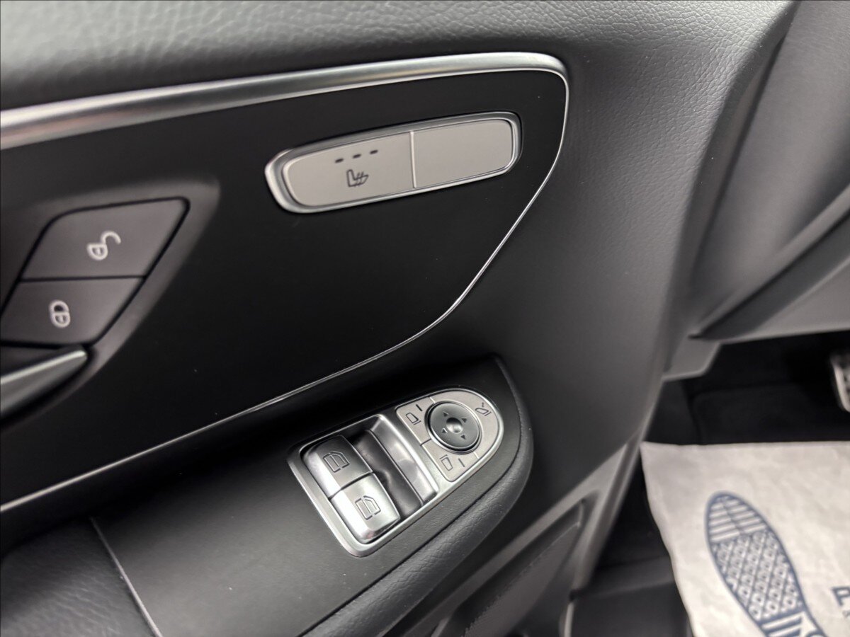 Mercedes-Benz Třídy V Kombi 2,0 l 174 kw