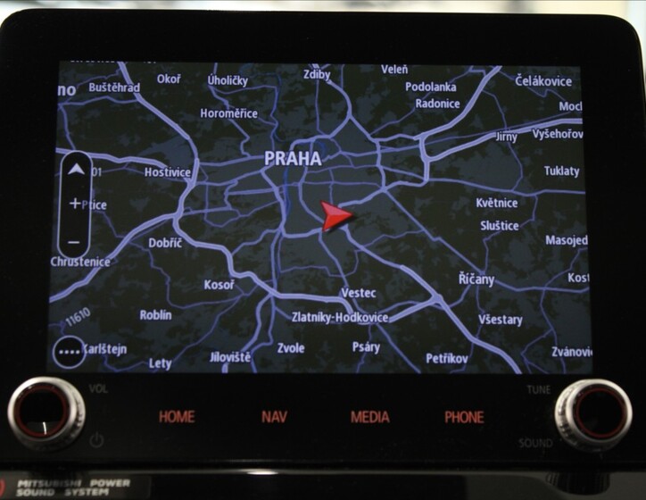 Mitsubishi Eclipse Cross 12