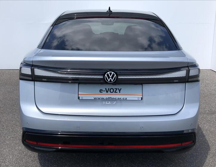 Volkswagen ID.7 8