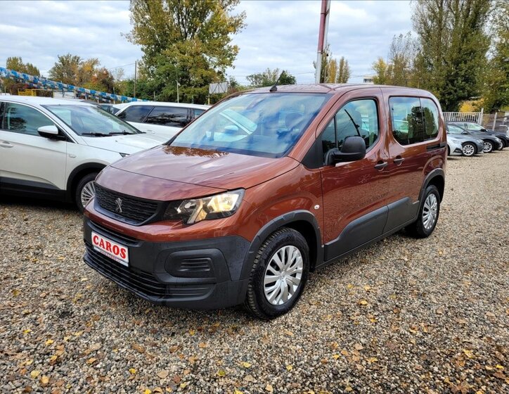 Peugeot Rifter MPV 1,5 l 75 kw