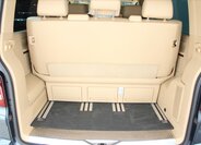 Volkswagen Multivan 14