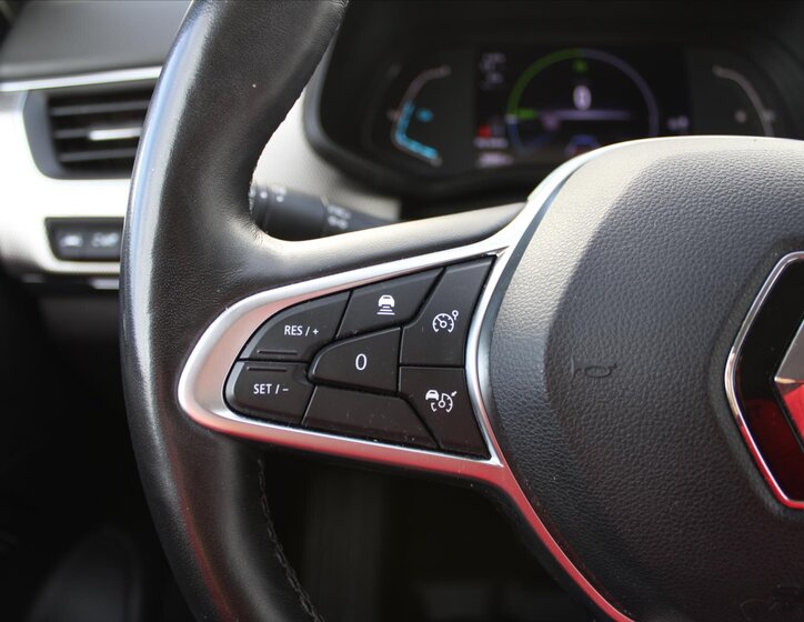 Renault Arkana SUV / Terénní 1,6 l 120 kw