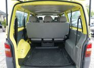 Volkswagen Caravelle 13