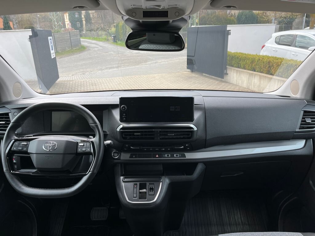 Toyota ProAce Verso VAN / Minibus 2,0 l 130 kw