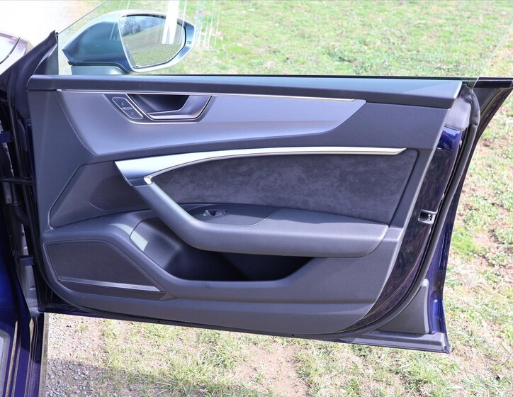 Audi S7 Hatchback 3,0 l 253 kw