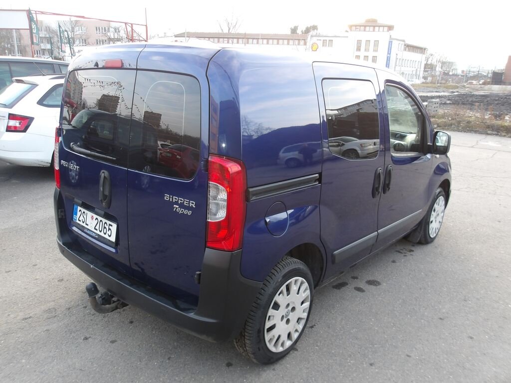 Peugeot Bipper Pick-up 1,4 l 50 kw