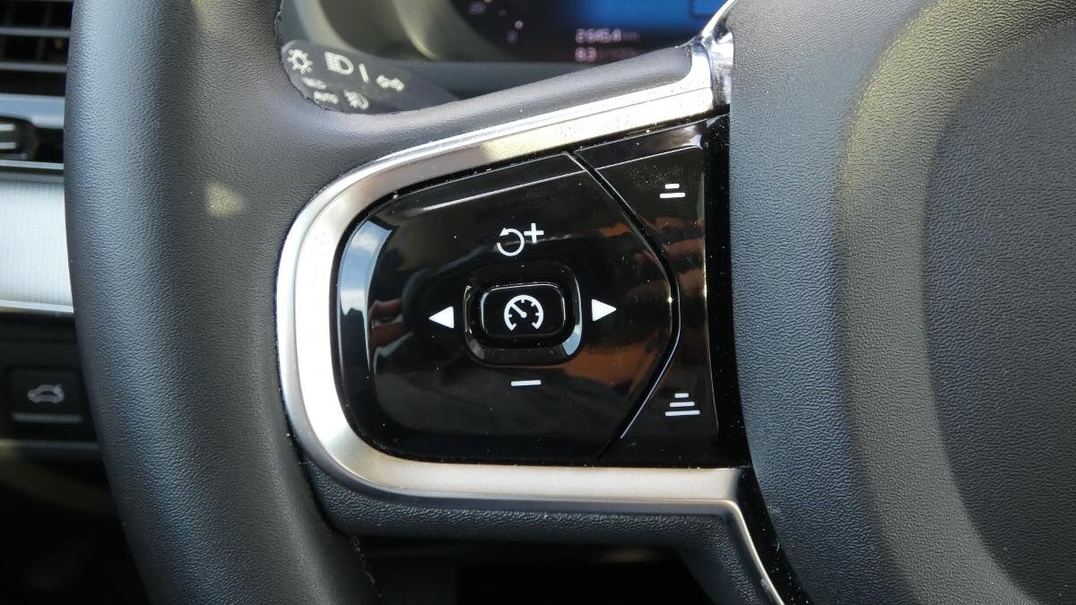 Volvo XC90 SUV / Terénní 2,0 l 173 kw