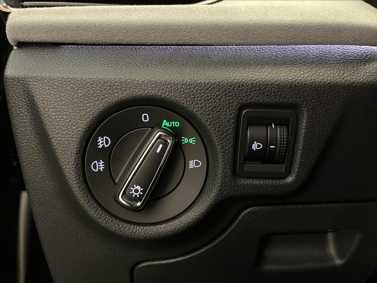 Škoda Scala Hatchback 1,5 l 110 kw