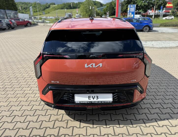 KIA EV3 6
