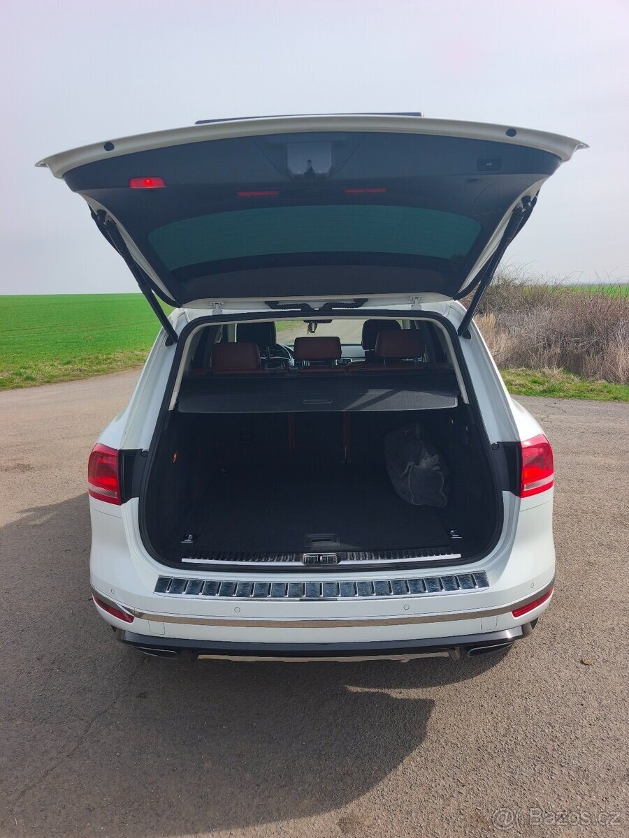 Volkswagen Touareg SUV / Terénní 0,0 196 kw