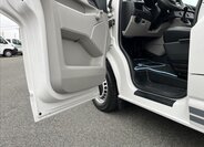 Volkswagen Transporter Kombi 2,0 l 62 kw