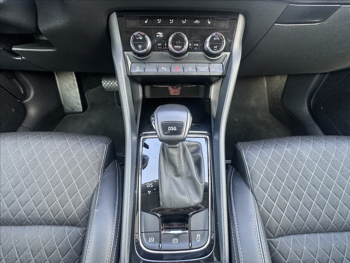 Škoda Karoq Kombi 1,5 l 110 kw