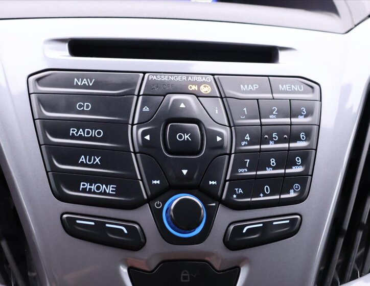 Ford Tourneo Custom MPV 2,0 l 125 kw