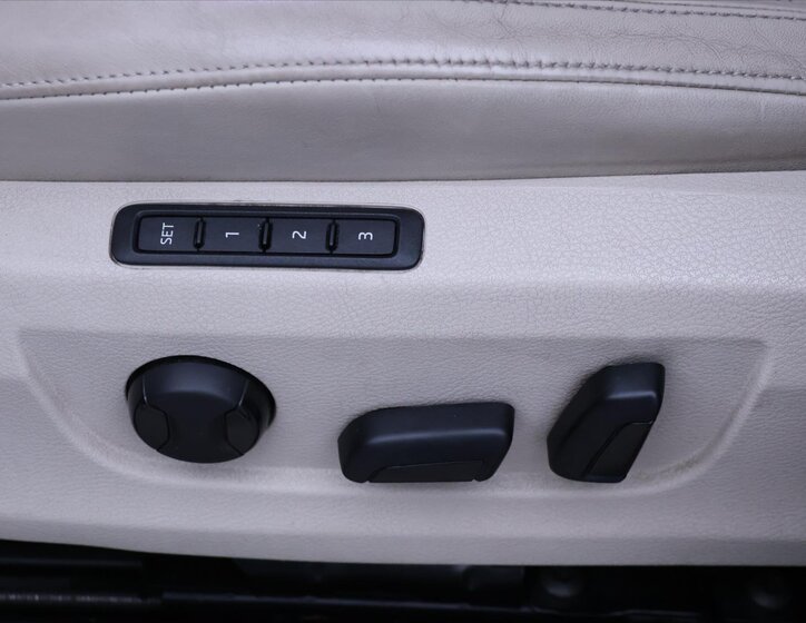 Škoda Superb Liftback 2,0 l 206 kw