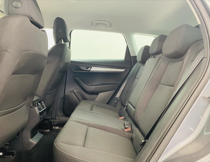 Škoda Karoq SUV / Terénní 1,5 l 110 kw