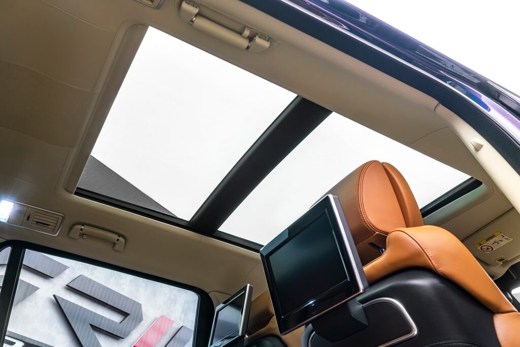 Land Rover Range Rover SUV 4,4 l 250 kw