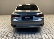 Lexus ES 300h Sedan 2,5 l 160 kw