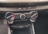 KIA Stonic Kombi 1,2 l 57 kw