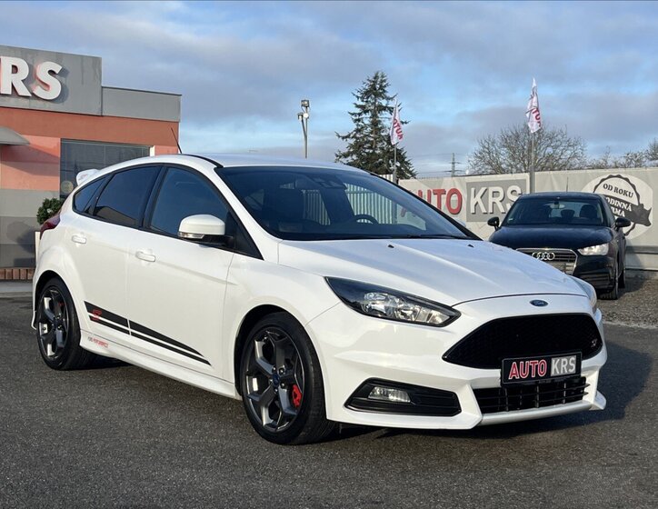 Ford Focus 71