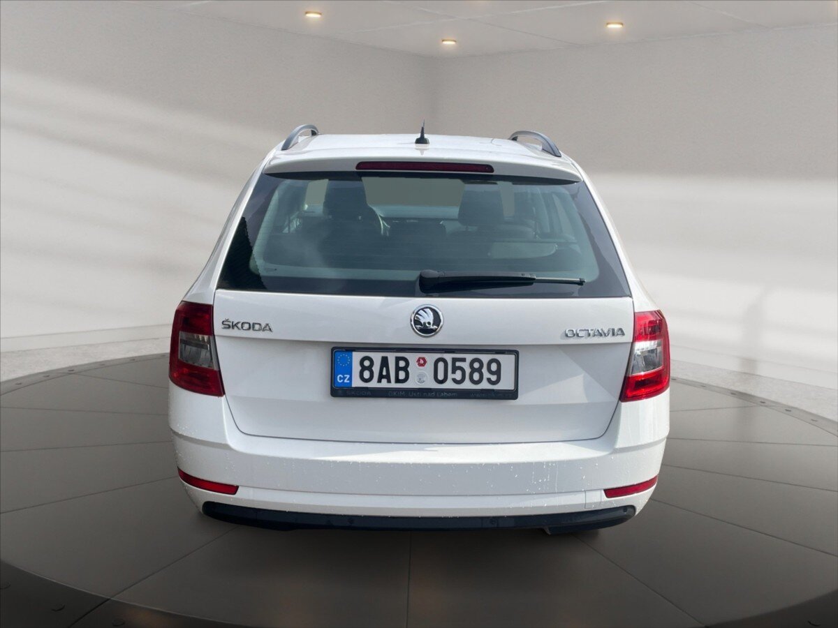 Škoda Octavia Kombi 1,6 l 85 kw