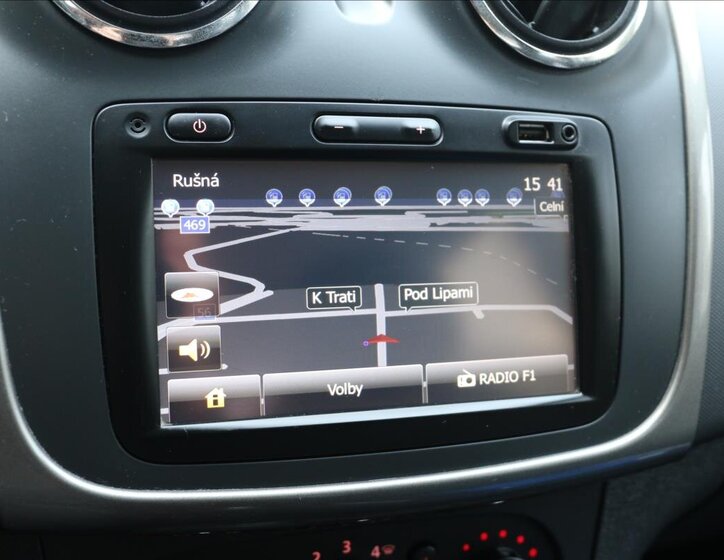 Dacia Sandero Hatchback 898,0 66 kw