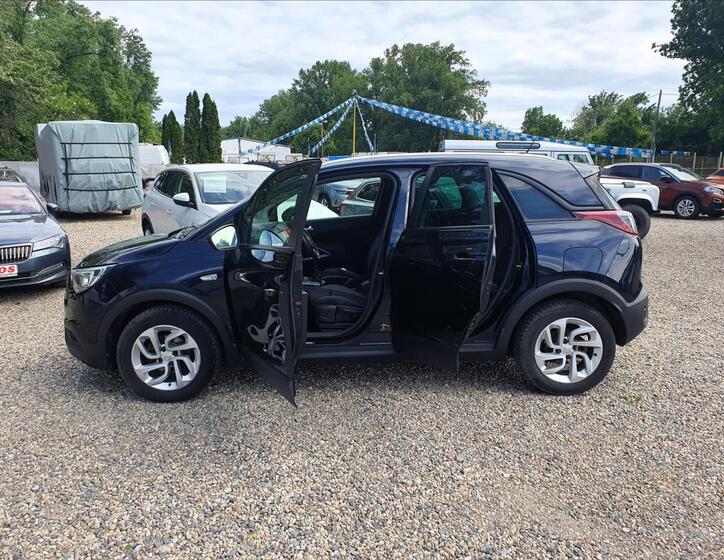 Opel Crossland X 17