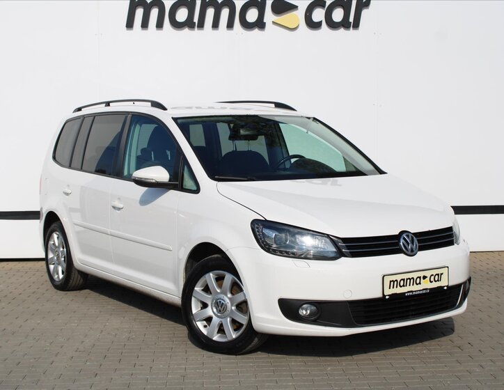 Volkswagen Touran 1