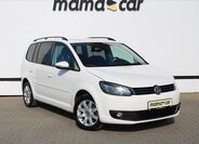 Volkswagen Touran 1
