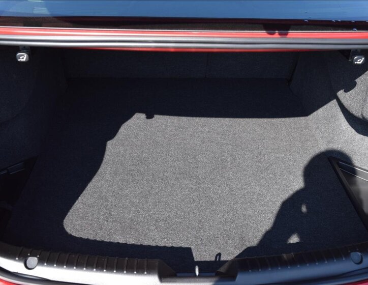 Mazda 6 Sedan / Limuzína 2,5 l 141 kw