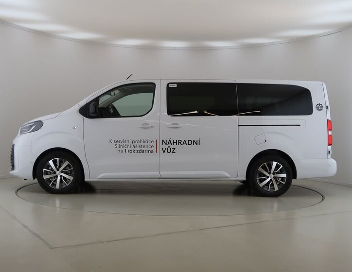 Toyota ProAce Verso VAN / Minibus 2,2 l 0