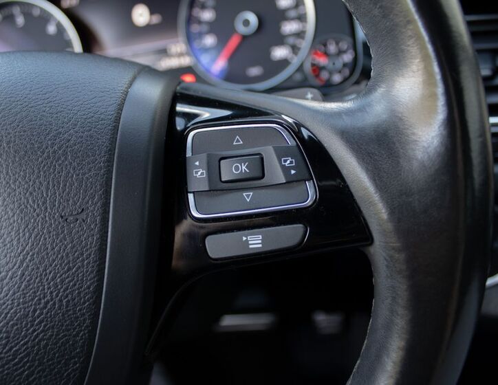 Volkswagen Touareg 14