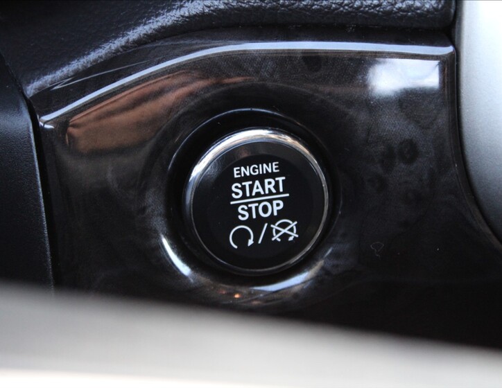 Jeep Grand Cherokee 19