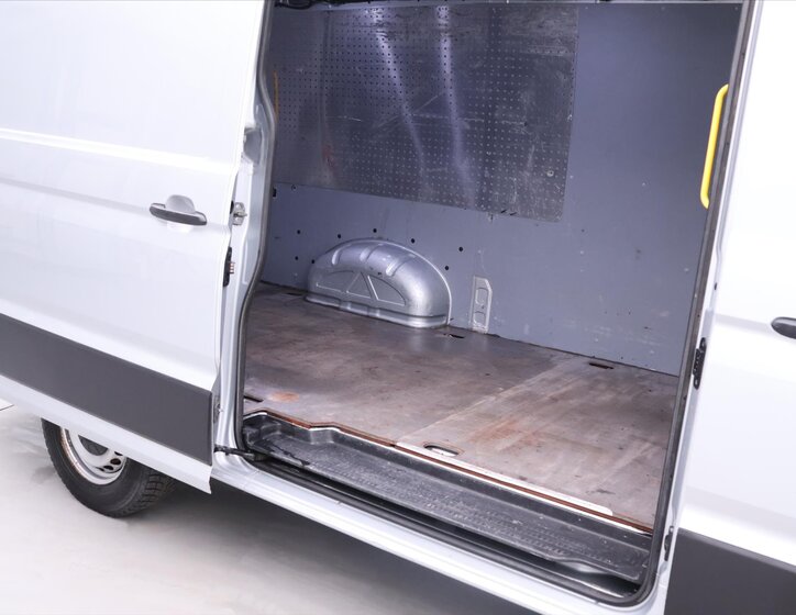 Volkswagen Crafter Skříň 2,0 l 103 kw