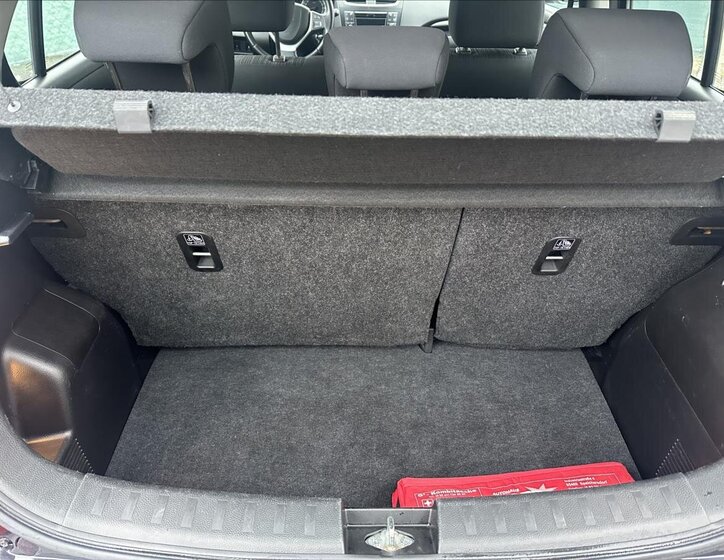 Suzuki Swift Hatchback 1,2 l 69 kw