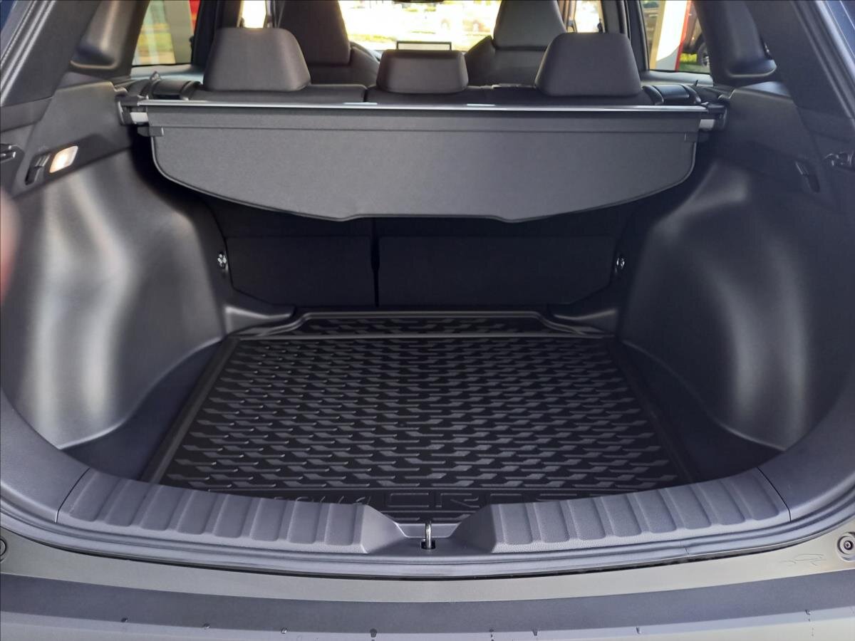 Toyota Corolla Cross SUV 1,8 l 70 kw