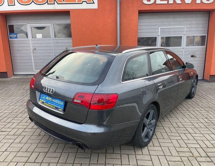 Audi A6 2