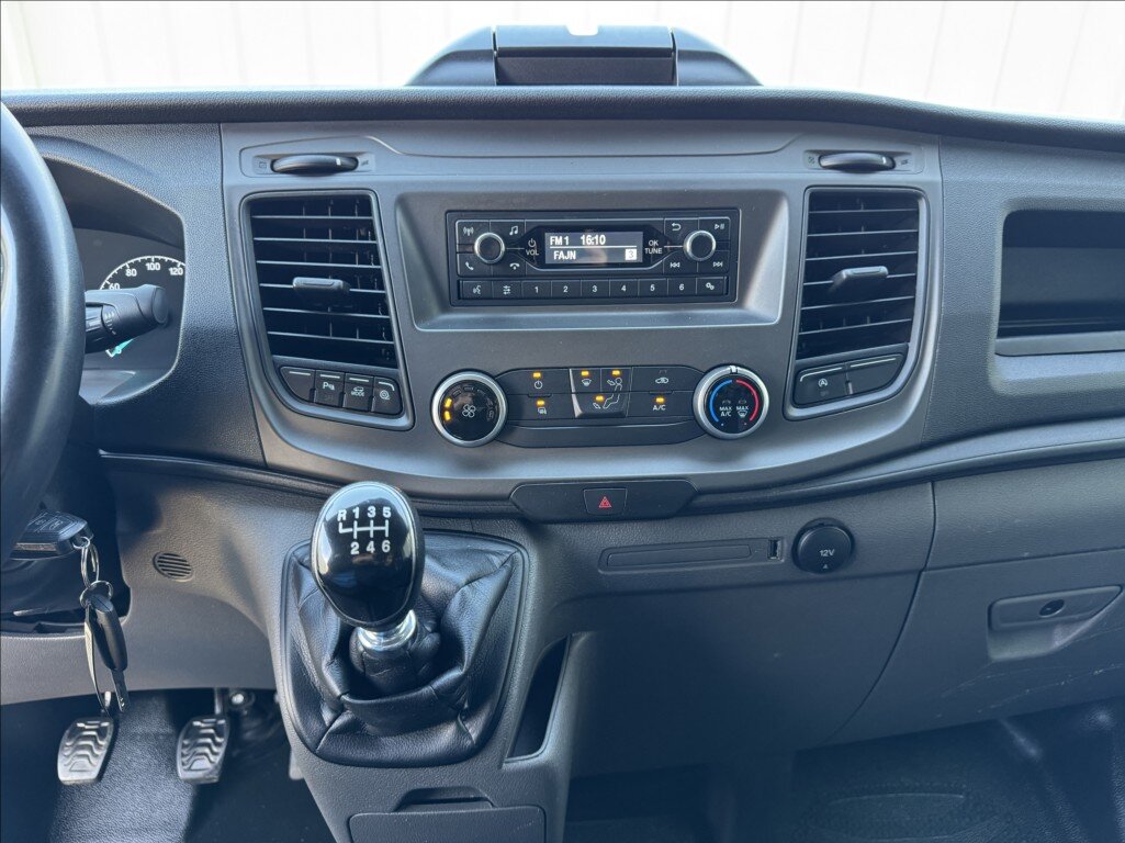 Ford Transit Custom Skříň 2,0 l 77 kw