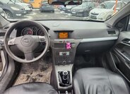 Opel Astra Hatchback 1,7 l 74 kw