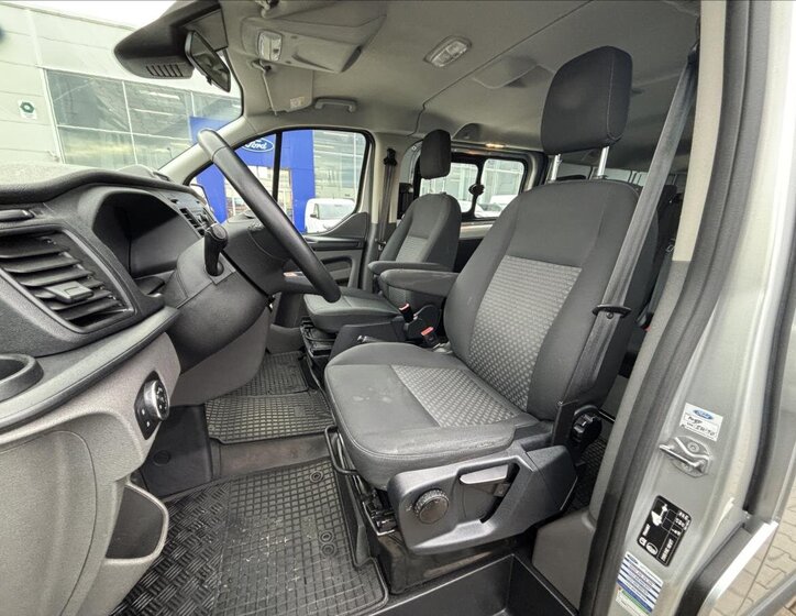 Ford Transit Custom 18
