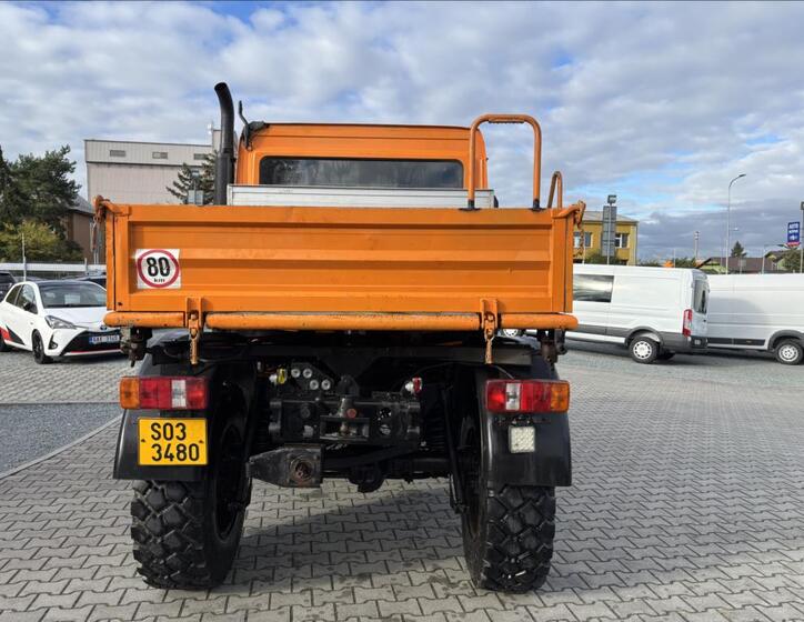 Mercedes-Benz Ostatní 5