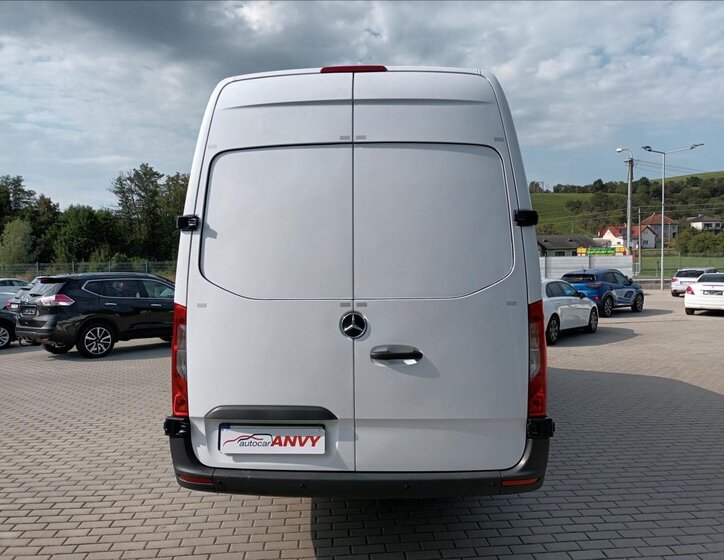 Mercedes-Benz Sprinter Ostatní 3,0 l 140 kw