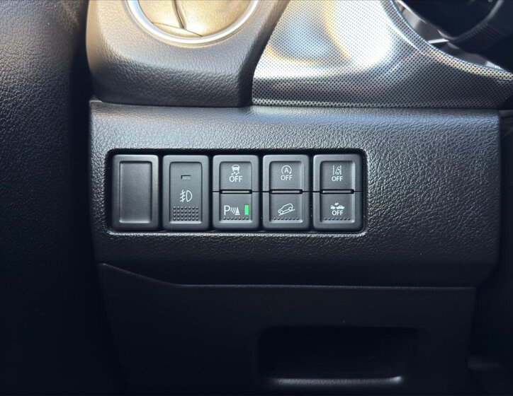 Suzuki Vitara SUV / Terénní 1,4 l 95 kw