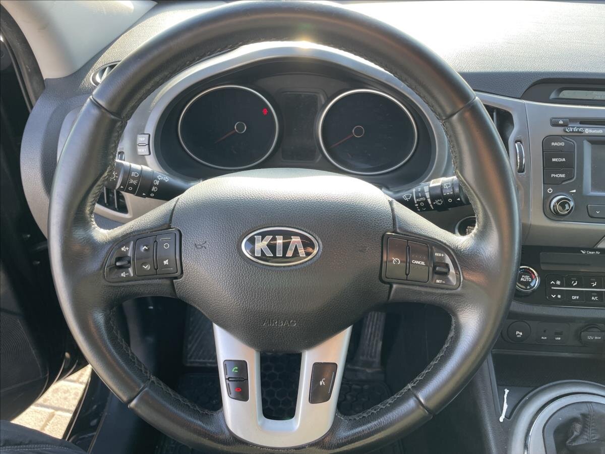 KIA Sportage SUV / Terénní 2,0 l 135 kw